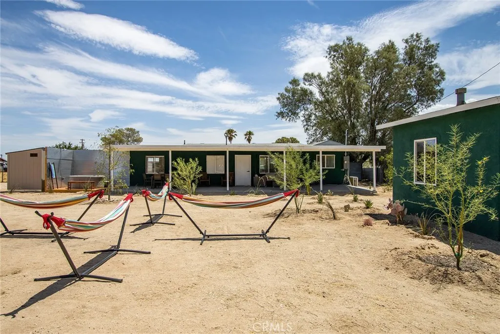 4574 Avenida Del Sol, Joshua Tree, California 92252 home-pic-33